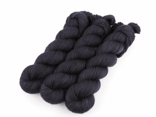 RabenHerz Merino HighTwist handgefärbte Wolle handdyed yarn