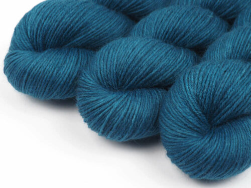 BlueInstinct DK Sport Aran Bulky handgefärbt handdyed sock yarn