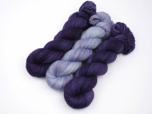 YarnSet Set Iris Illusion Iris Dusk handgefärbte Wolle Sockenwolle hand dyed yarn sock
