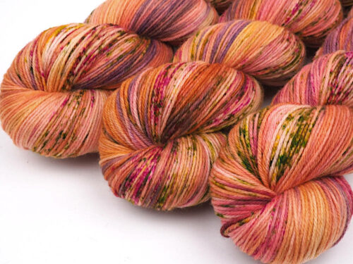 ApricotSplash Luxus HighTwist handgefärbt handdyed sock yarn