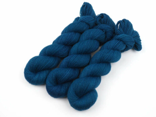 BluePearl handgefärbte Wolle handdyed sock yarn